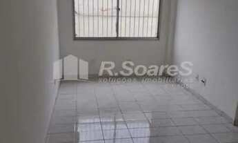 Imagem 2: EXCELENTE APTO COM ELEVADOR PRONTO PARA MORAR ACEITANDO FINANCIAMENTO E FGTS