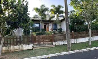 Imagem 2: Casa colonial de alto padrão para venda em condomínio fechado na cidade de São Pedro