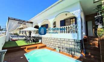 Imagem: Casa com 04 dormitórios no bairro Itaguaçu