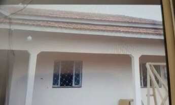 Imagem: Vendo uma casa grande e