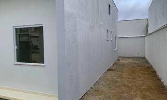 Imagem 4: Casa 2-4 sendo uma suíte, bem localizada na mangabeira