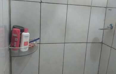 Imagem 5: Quarto compartilhado todo mobiliado