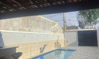 Imagem 5: Casa com piscina a venda (pego carro