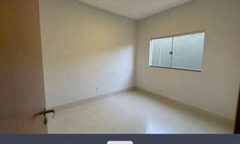 Imagem 2: Casa jardim Riviera com piscina