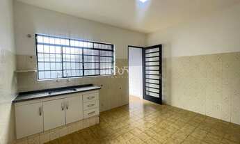 Imagem 5: Casa para locação no bairro Vila Santa Terezinha com 2 quartos