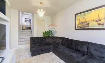 Imagem 3: Sobrado duplex à venda na Rua Rolando Salin Zappa Mansur, 335 Cachoeira Curitiba/PR