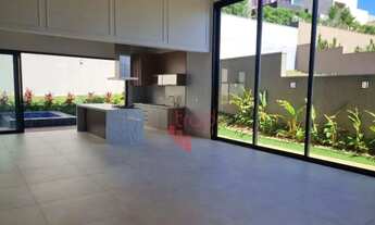 Imagem: Casa em Condomínio Fechado à Venda de