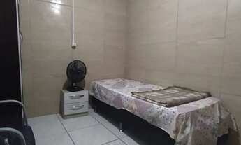 Imagem 2: Quarto de pensão somente masculino