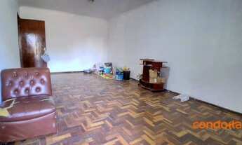 Imagem 2: Casa com 4 dormitórios para alugar, 117 m² por R$ 2.500,00/mês - Vila Nova - Porto Alegre