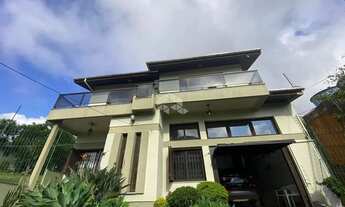 Imagem 2: Casa à venda com 3 dormitórios, sendo 1 suíte, 1 vaga, Floresta, Caxias do Sul, RS