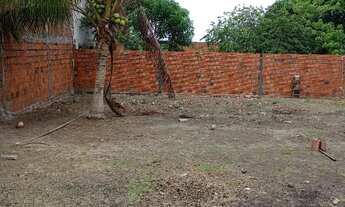 Imagem: Vende-se um terreno no conjunto Palmares