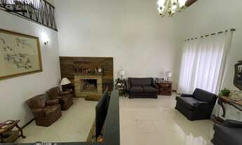 Imagem 6: Casa para venda no Condomínio Alto dos Pinheiros com 3 quartos, 1 suíte, sala de estar e j