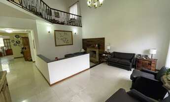 Imagem 3: Casa para venda no Condomínio Alto dos Pinheiros com 3 quartos, 1 suíte, sala de estar e j