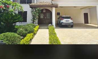 Imagem 5: Casa de condomínio para aluguel tem 750 metros quadrados com 4 quartos