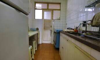 Imagem 5: Apartamento para venda tem 75 metros quadrados com 2 quartos em Copacabana - Rio de Janeir