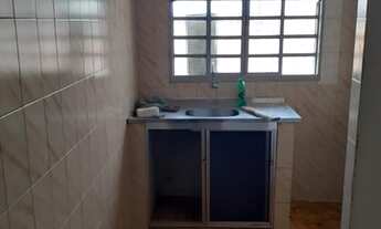 Imagem 2: Sobrado para aluguel tem 70 metros quadrados com 3 quartos em Vila São José - Taubaté - SP