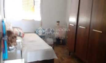 Imagem 6: PORTO ALEGRE - Casa Padrão - Partenon