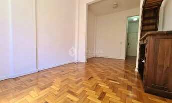 Imagem 4: Ótimo conjugadão. Composto de Salão, podendo ser divido em sala, quarto. Piso t