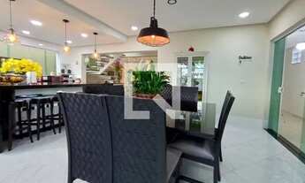 Imagem 7: Casa para Aluguel - Ermelino Matarazzo, 3 Quartos, 300 m2