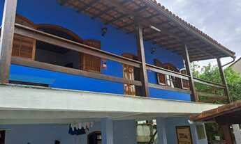 Imagem 4: Casa com piscina e área gourmet vista ao mar