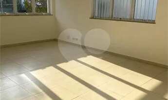 Imagem 6: Casa comercial em ótima localização