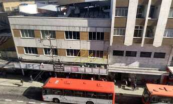 Imagem 2: Apartamento com 2 quartos para alugar, 62 m² por R$ 1.580/mês - Centro - Juiz de Fora/MG