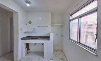 Imagem 2: Investimento imperdível: Apartamento de frente, reformado, 2 quartos na Penha Circular, Ri