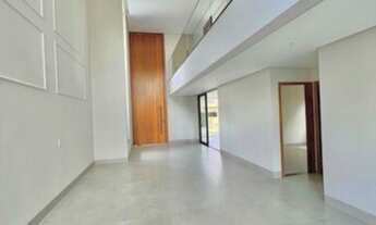 Imagem 7: Casa para venda com 370 metros quadrados com 5 quartos em Jardins Madri - Goiânia