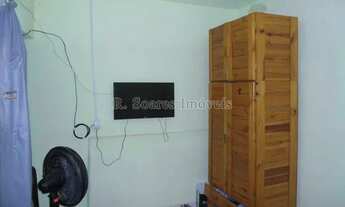 Imagem 5: Casa com quatro quartos , sendo uma suíte , na Rua Quiririm - Vila Valqueire