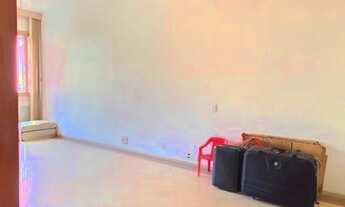 Imagem 3: Apartamento para venda possui 99 metros quadrados com 3 quartos em Copacabana - Rio de Jan