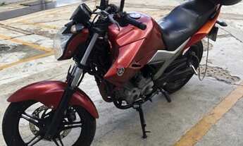 Imagem 2: Fazer 250 2011 completa