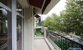 Imagem 2: Amplo Apartamento a venda em Higienopolis, Totalmente Reformado