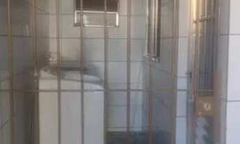 Imagem 4: Aluga se 1 casa com 1 quarto cozinha banheiro e lavanderia