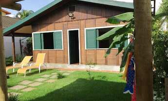 Imagem 2: Casa com piscina no Maitinga