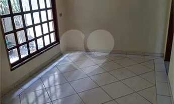 Imagem: Excelente Casa á venda com 250m² localizado