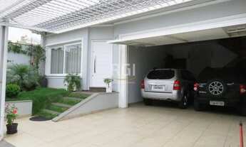 Imagem 3: Casa para Venda - 220m², 3 dormitórios, sendo 2 suites, 4 vagas - Coronel Aparício Borges