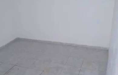 Imagem 4: Aluga.se 400 Casa com 2 dormitórios