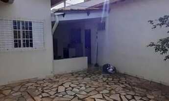 Imagem 6: Casa para Locação em Uberlândia, Jardim Patrícia, 4 dormitórios, 2 suítes, 3 banheiros, 2