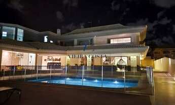 Imagem 4: Casa para aluguel e venda com 650 metros quadrados com 5 quartos