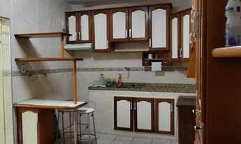 Imagem 4: Apartamento em Irajá, 2 quartos, sala, cozinha,banheiro, área de serviço, garagem