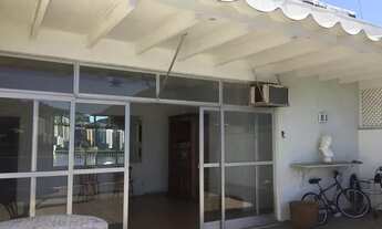 Imagem 5: Cobertura linear, com vista indevassada total para lagoa