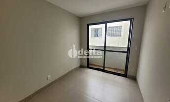 Imagem 2: Apartamento para aluguel, 3 quartos, 1 suíte, 1 vaga, Umuarama - Uberlândia/MG