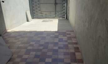 Imagem 3: Sobrado frontal Casa com 2 dormitórios