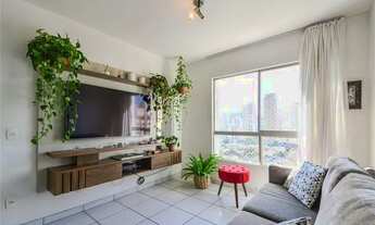 Imagem 2: Apartamento com 72 m² na Vila Nova Conceição com vista livre - Ótimo Preço!