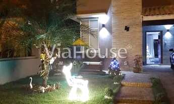 Imagem 5: Condomínio Figueira Branca, sobrado completo em armários, 03 suítes, sala ampla, lavabo, c