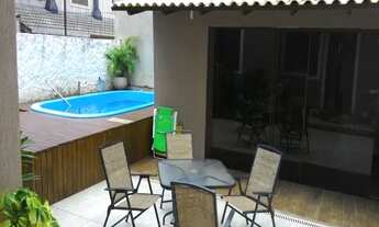 Imagem 2: Sobrado para Venda - 180m², 5 dormitórios, sendo 1 suites, 2 vagas - Hípica