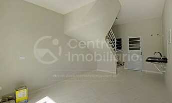 Imagem 2: CASA com 2 quartos em Peruíbe, no bairro Estancia Sao Jose