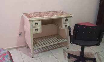 Imagem: Quarto mobiliado pra estudante