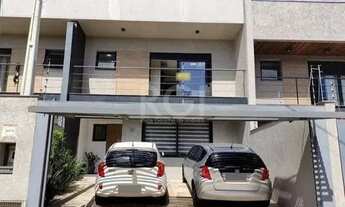 Imagem 2: Sobrado para venda tem 120 metros quadrados com 3 quartos em Igara - Canoas - RS