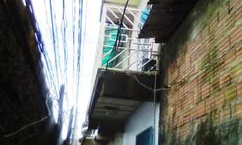 Imagem: Casa de 3 pisos na Av. Lopo de Castro, px